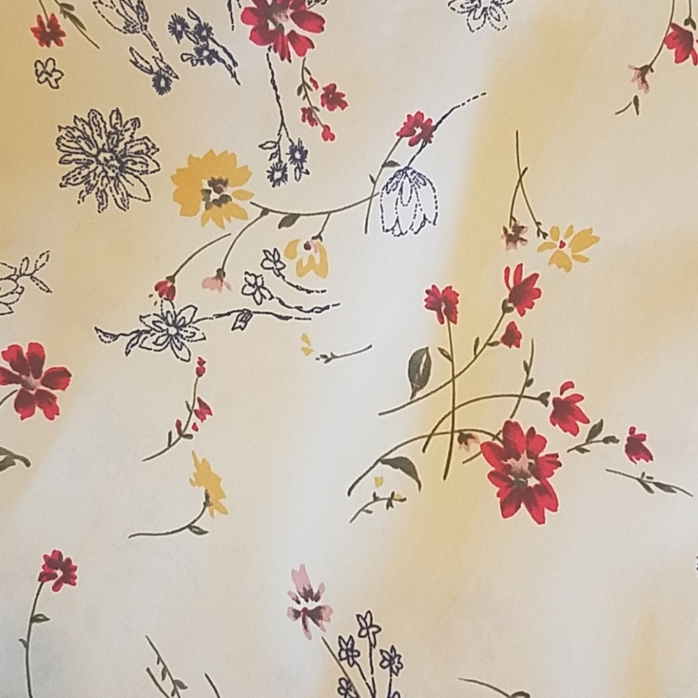 Floral Tank Top - Picture 3 of 6